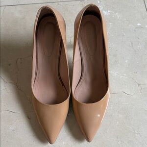 Classic Pointed-Toe Nude Patent Pumps - Women